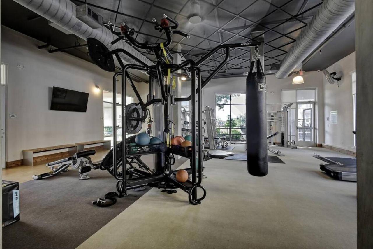 Vibrant Downtown Studio Wifi Pool Gym San Antonio Ngoại thất bức ảnh